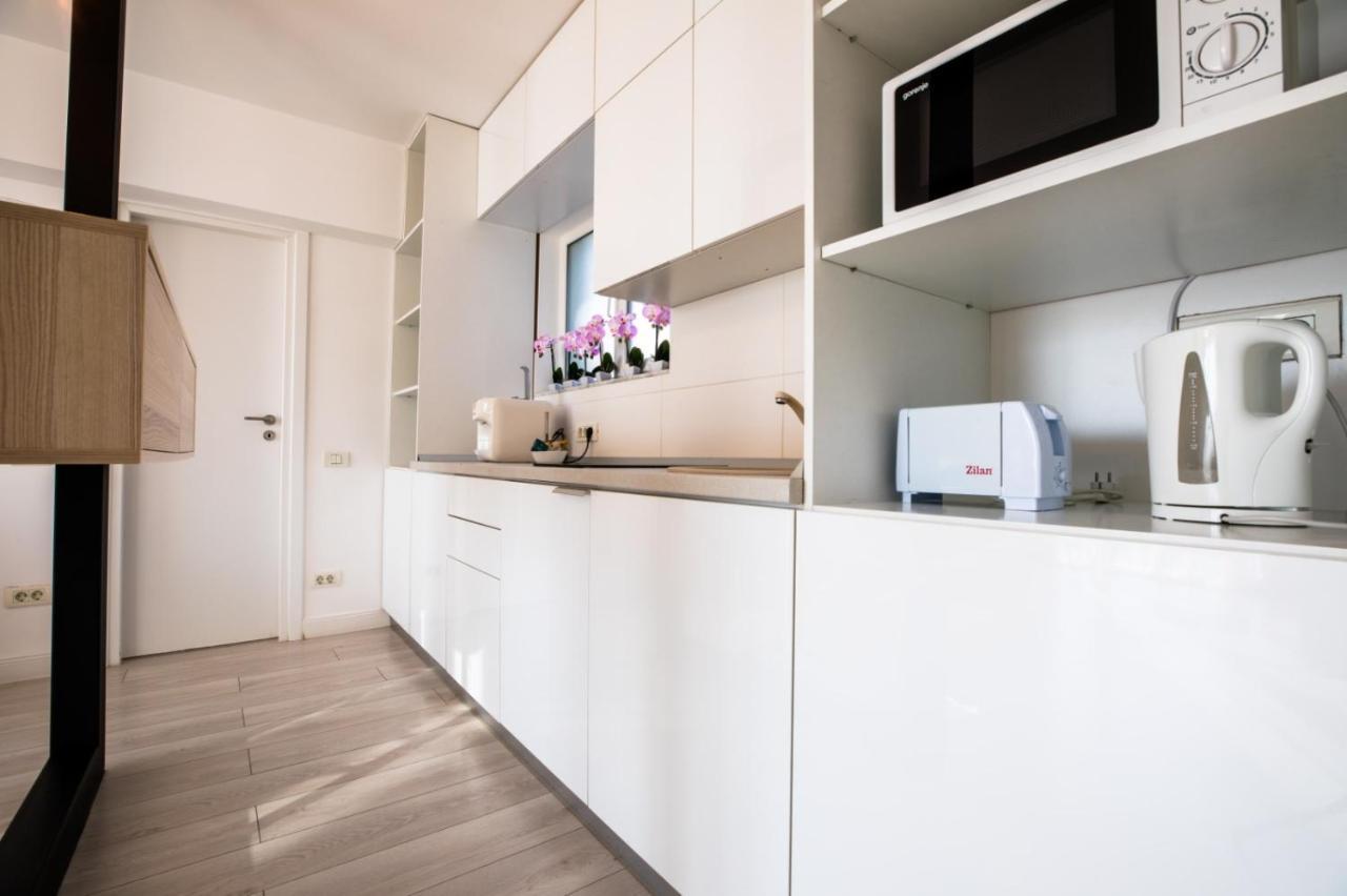 Citadella Atheneum Apartment บูคาเรสต์ ภายนอก รูปภาพ